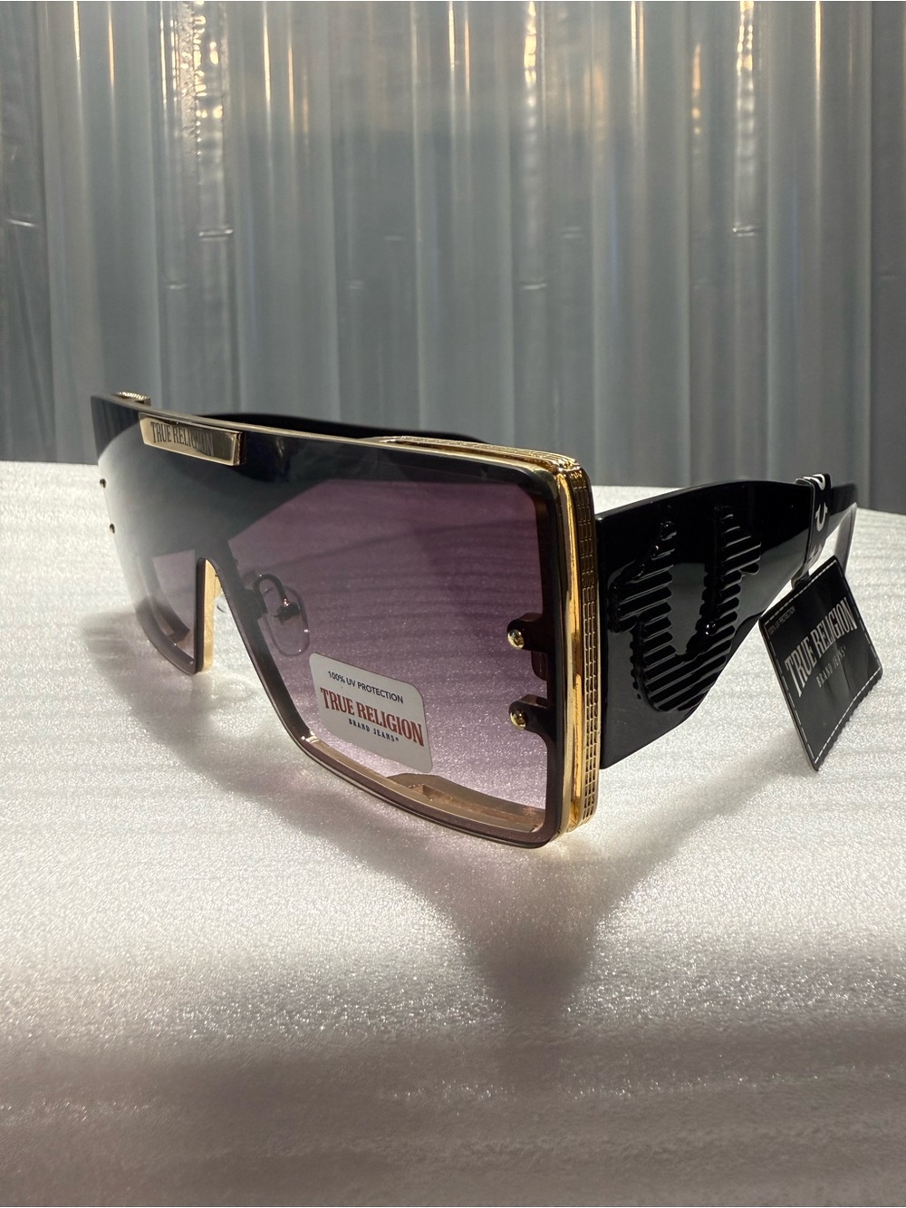 NWT True Religion Oversized Shield Sunglasses Black Gold Unisex TR92349-1B-GS2